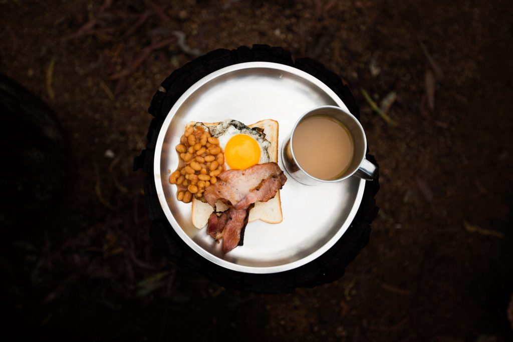 bush breakfast at undara experience