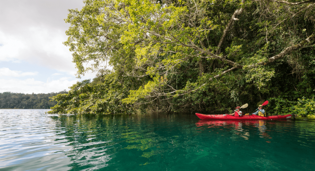 kayaking in lake barrine