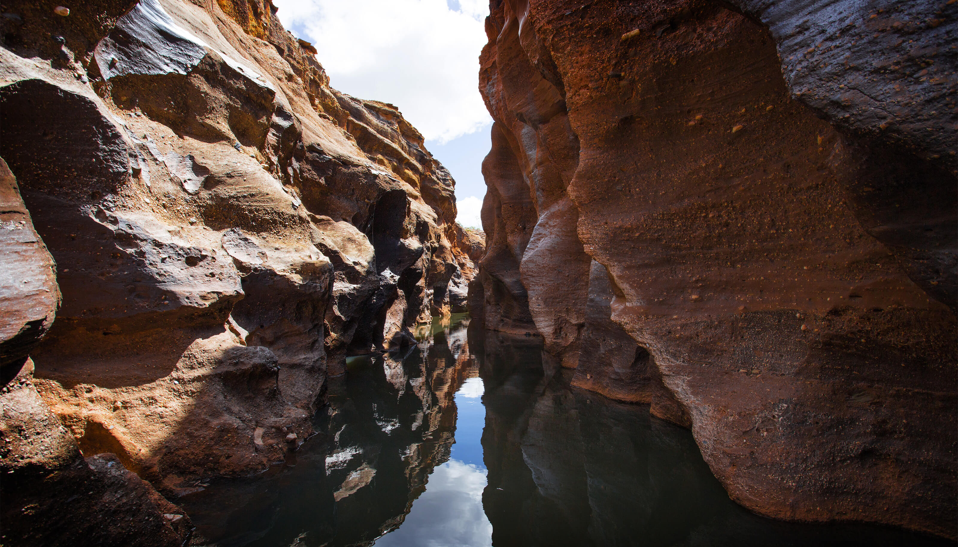 Cobbold gorge on the savannah way