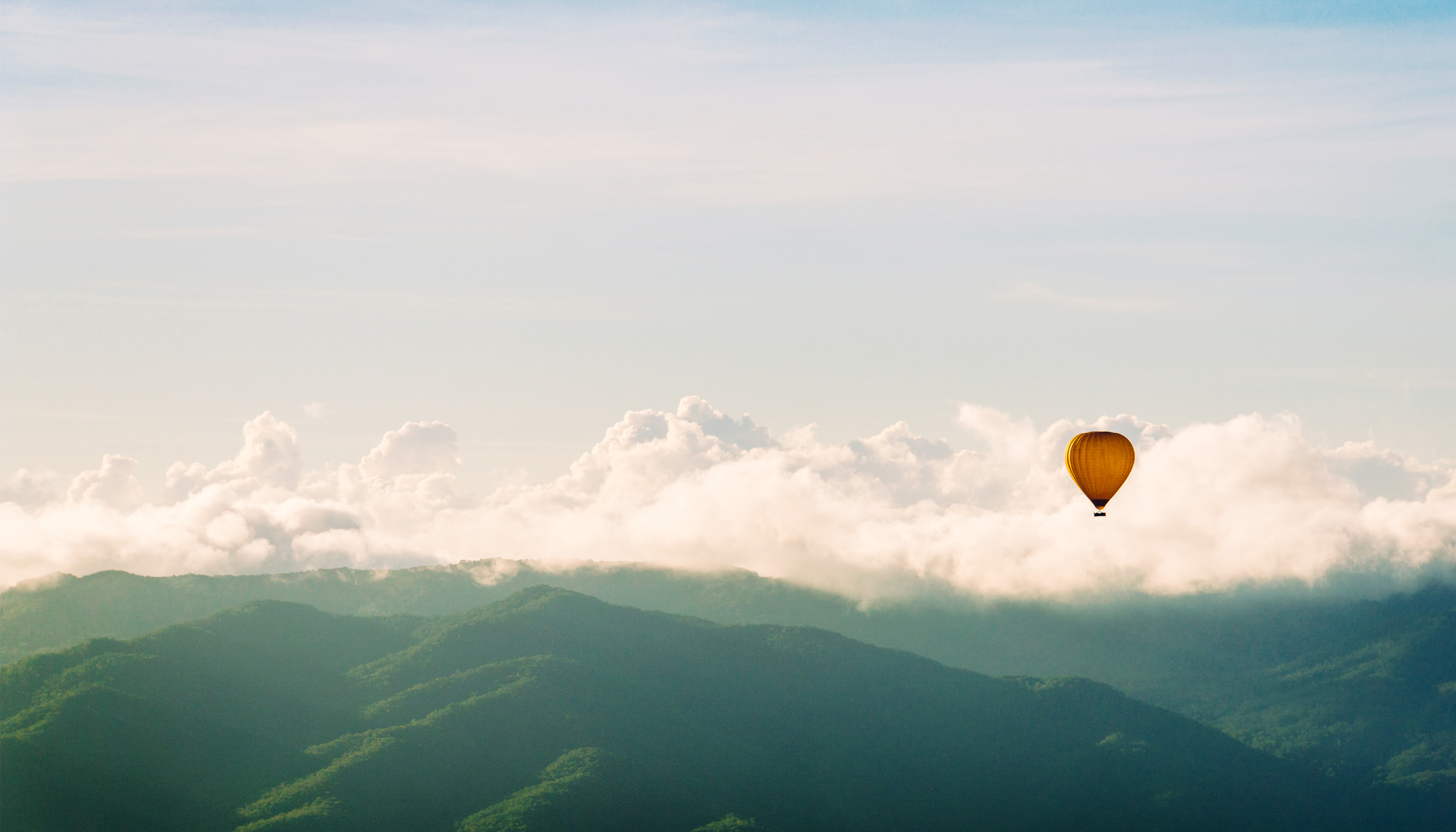 Hot air ballooning on the atherton tablelands