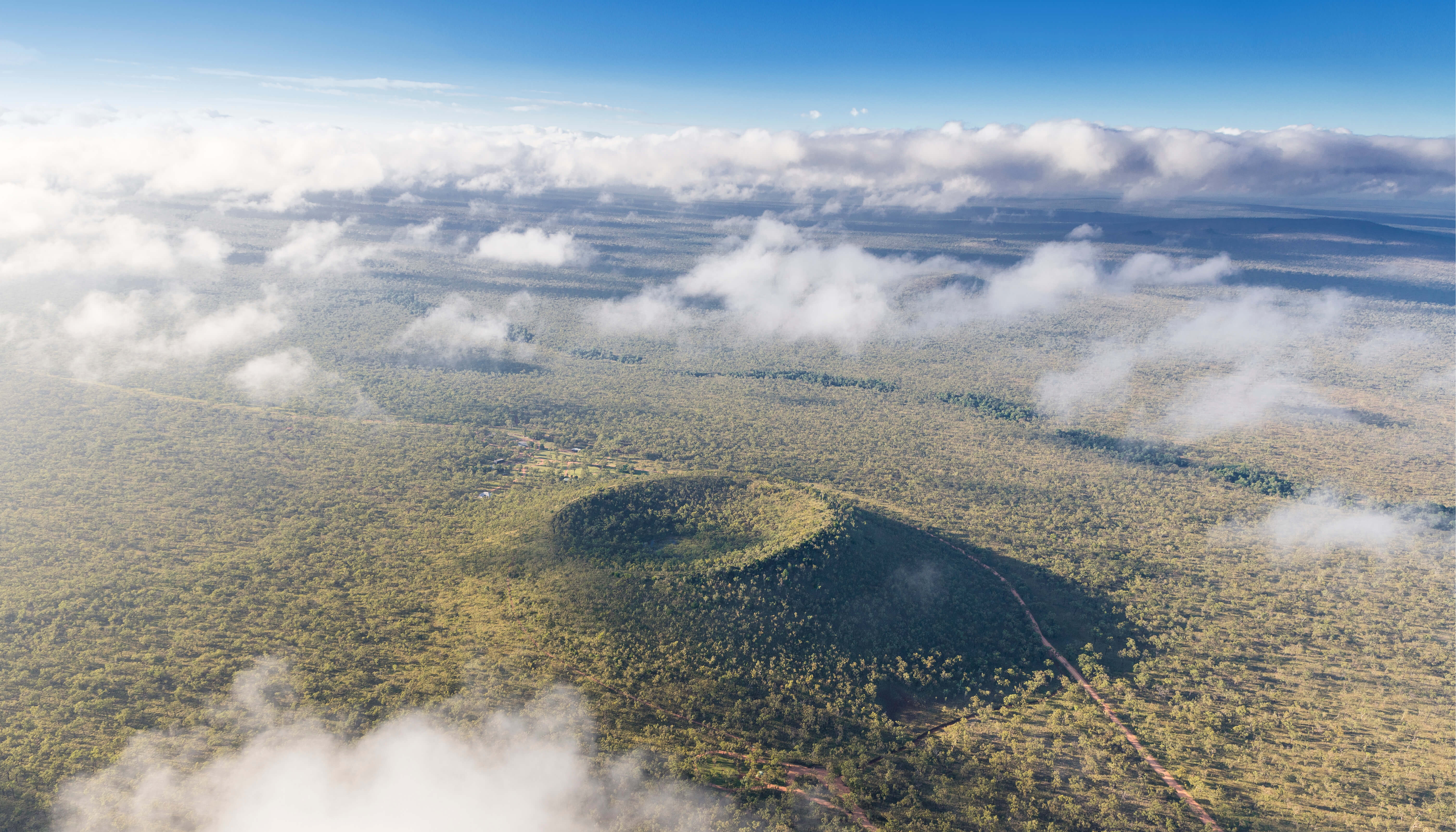 Kalkarni Crater