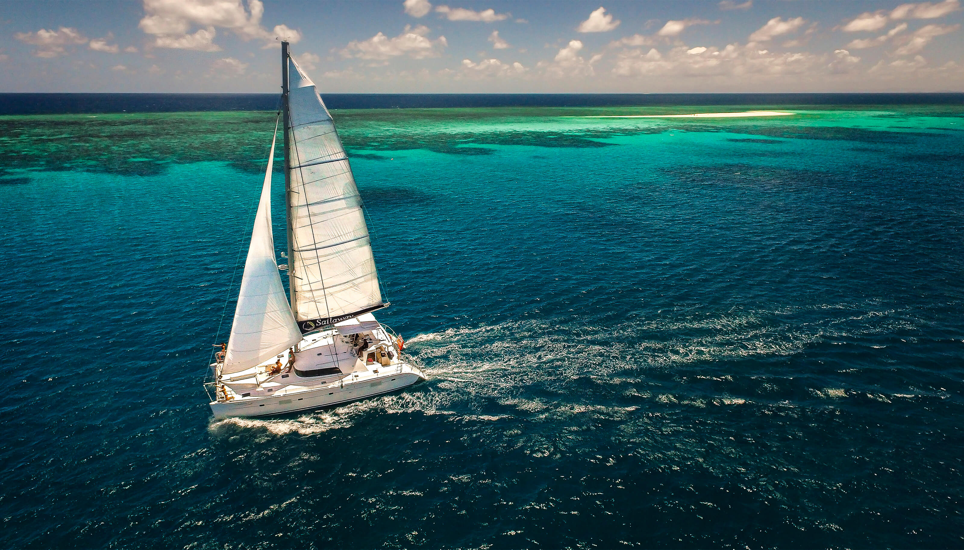 sailaway cape tribulation at mackay cay